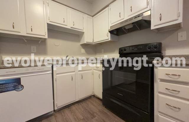 Affordable Housing Close to U of M & Highland Gallery 3
