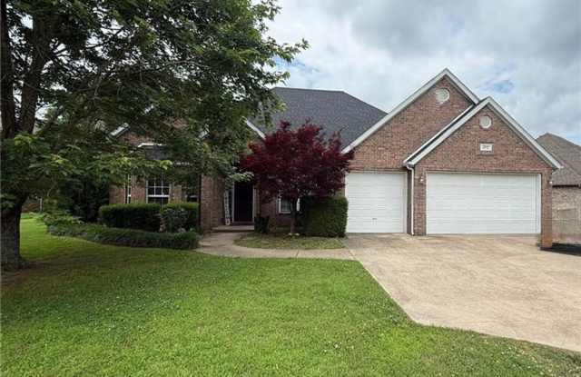 Nice Home in Fayetteville on Stonebridge Meadows Golf Course photos photos