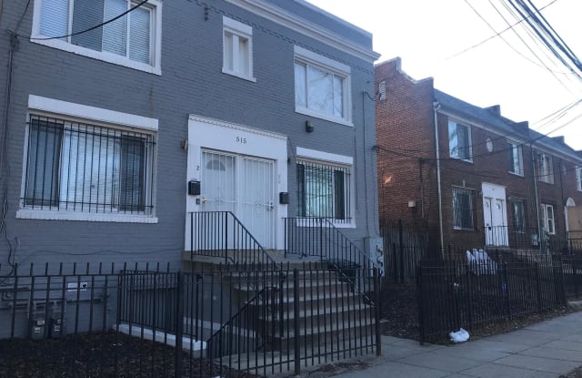515 PARKLAND PLACE SE - 515 Parkland Place Southeast, Washington, DC 20032