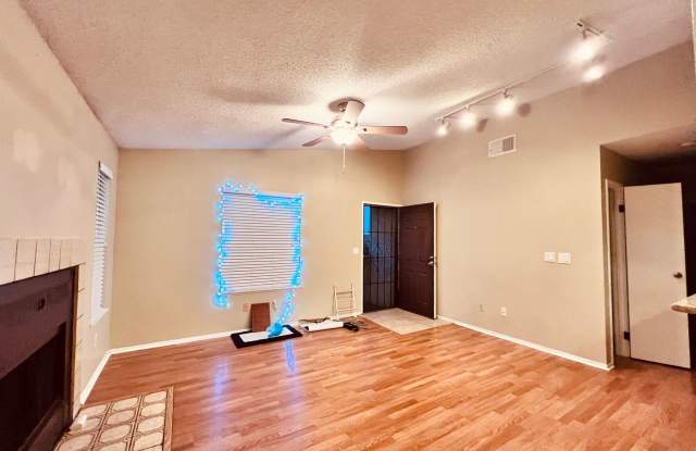 5048 Spencer -C Las Vegas, NV 89119 photos photos