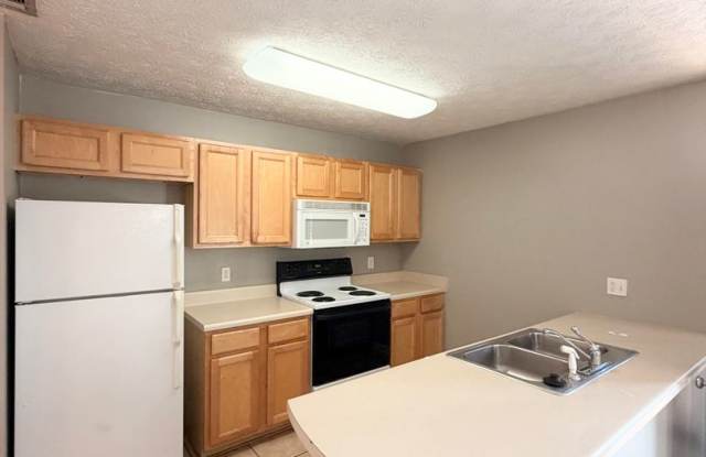 Available for Short Term or Long Term Lease! Gallery 4