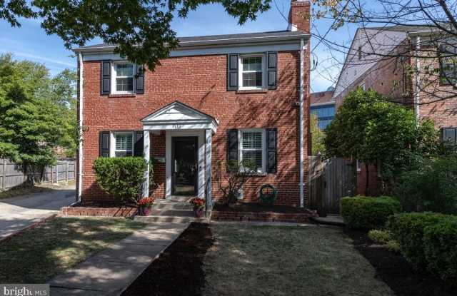 1133 KALMIA ROAD NW - 1133 Kalmia Road Northwest, Washington, DC 20012