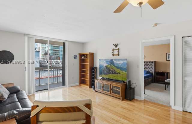 3588 Collins Ave photos photos 3588 Collins Ave photos photos