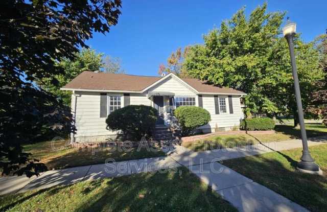 1424 Parkview Ave - 1424 Parkview Avenue, Hammond, IN 46394