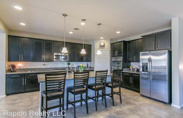9907 W Louise Dr - 9907 W Louise Dr, Peoria, AZ 85383