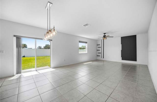 525 PAWNEE Court Gallery 4