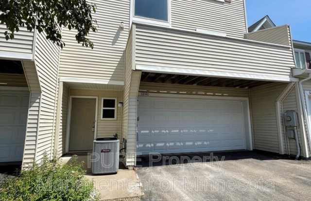 6840 Meadow Grass Ln S - 6840 Meadow Grass Lane South, Cottage Grove, MN 55016