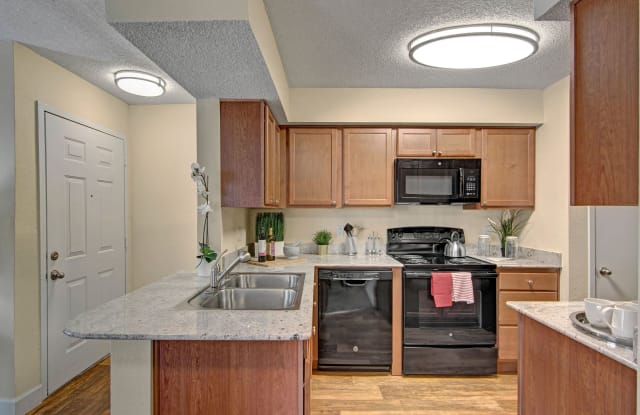 Motif Apartment Homes photos photos