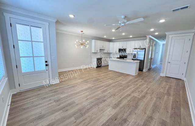 3BR/3.5BA Reserve - Phase II -  For Rent Gallery 3