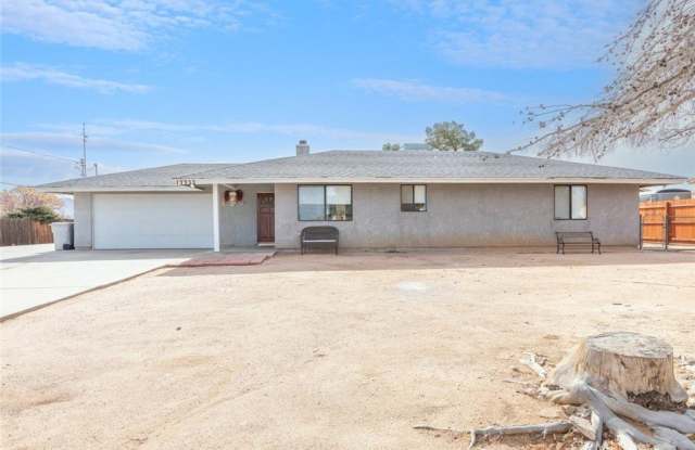 17733 Fresno Street photos photos