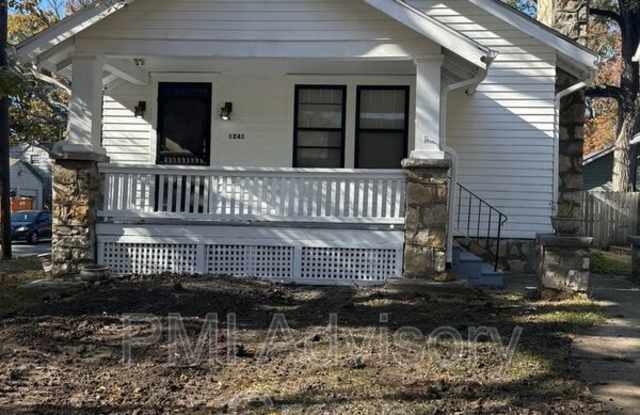 1241 SW Mavicar Ave - 1241 Southwest Macvicar Avenue, Topeka, KS 66604