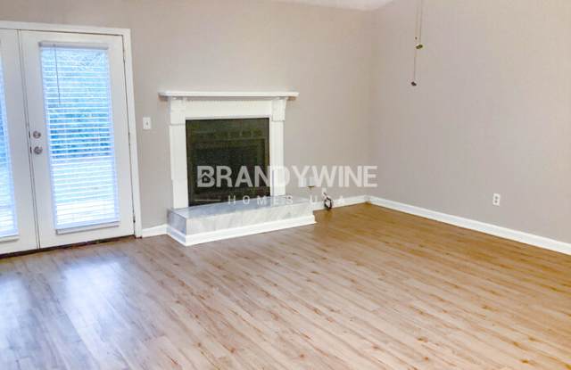 5431 Stockwell Court Gallery 2