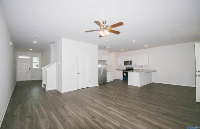149 Maple Spring Trail Gallery 4