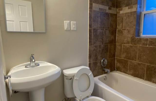 8611 FLOWER AVENUE photos photos