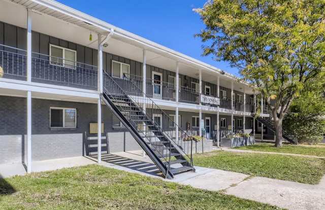 Olde Arvada Apartments photos photos