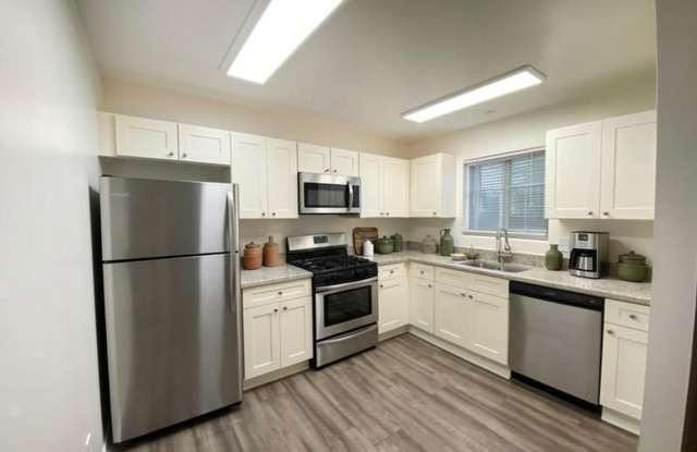 Kirkwood Flats Gallery 2