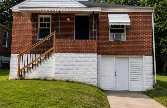 HALF OFF SECURITY DEPOSIT! Renovated 2BR Home with Off-Street Parking – Section 8 Welcome! photos photos