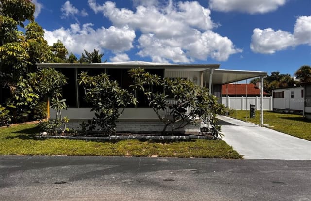7100 ULMERTON ROAD - 7100 Ulmerton Rd, Largo, FL 33771