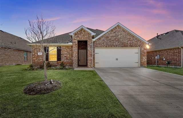 1605 Grand Villa Street photos photos