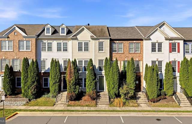 197 GREAT LAUREL Square SE Gallery 1