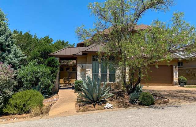 Gorgeous, private retreat tucked away in the desirable Toro Creek community! Gallery 1