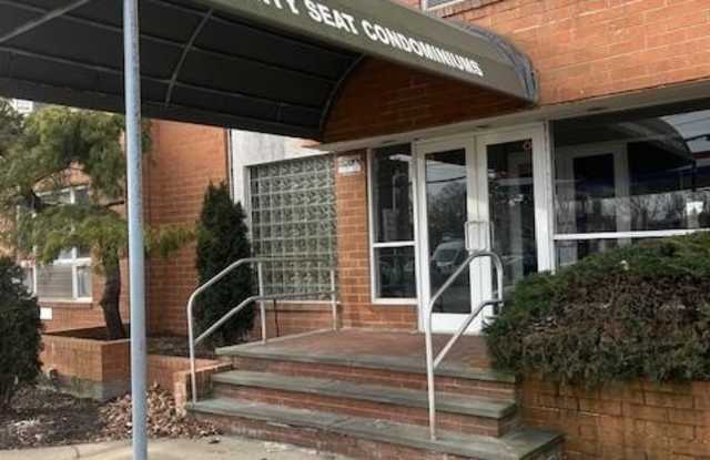 205 Mineola Boulevard unit: 5H photos photos