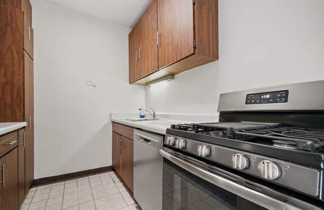 412 68th St Apt 17 Gallery 2