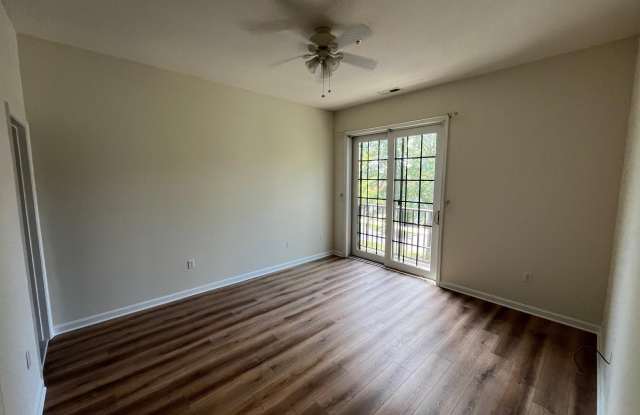 17400 N VILLAGE MAIN BOULEVARD photos photos