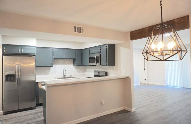 15210 Campus Park Drive Gallery 3