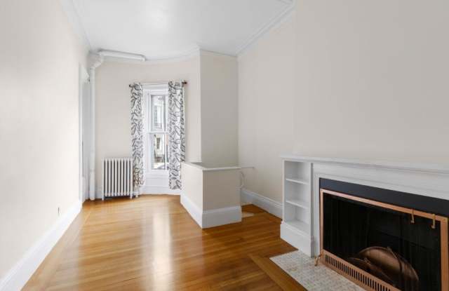 167 Beacon St. Gallery 3