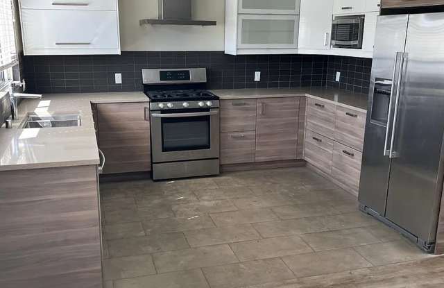 c11670 photos photos