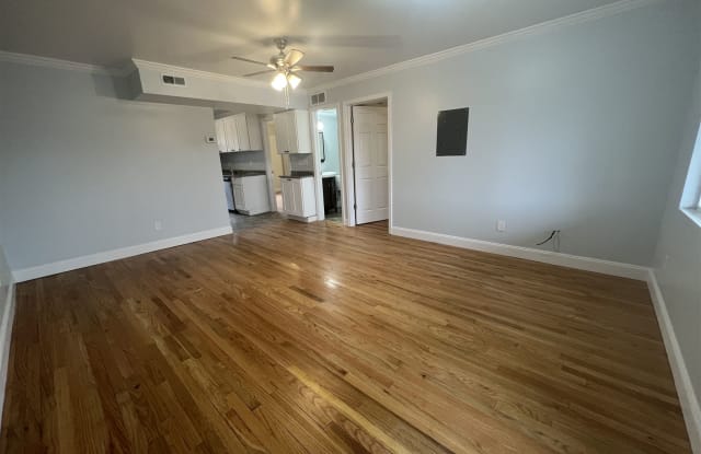 1416 Shadford Rd # 12 - 1416 Shadford Road, Ann Arbor, MI 48104 1416 Shadford Rd # 12 - 1416 Shadford Road, Ann Arbor, MI 48104