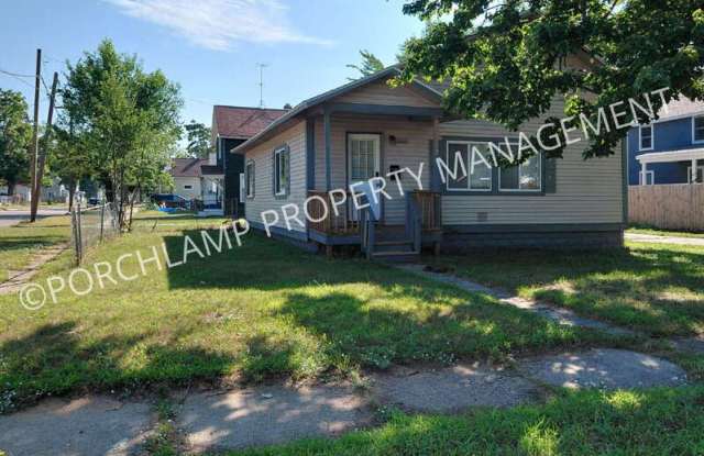 1184 Pine Street - 1184 Pine Street, Muskegon, MI 49442