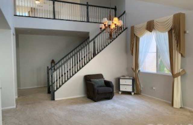 34696 Chinaberry Drive Gallery 4