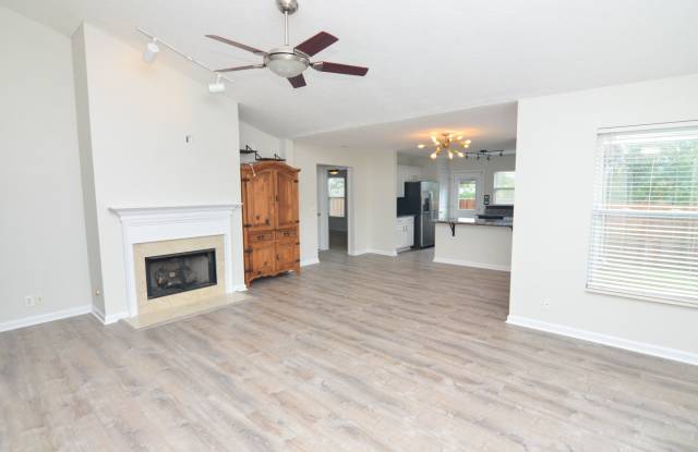 3637 Crossbrooke Dr. Gallery 3