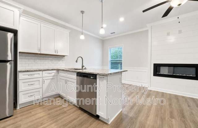6360 Pine Station Drive Gallery 4