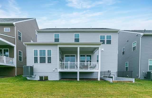 941 WARLANDER DRIVE SW - 941 Warlander Drive Southwest, Leesburg, VA 20175