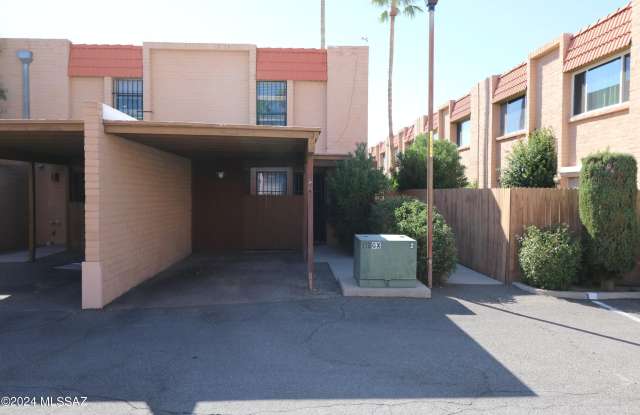 2875 N Tucson Boulevard - 2875 North Tucson Boulevard, Tucson, AZ 85716