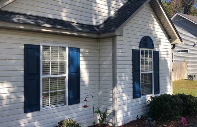 3 bedroom in Magnolia Park photos photos