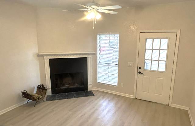 3431 W Morrow Dr. #4 - 3431 West Morrow Drive, Phoenix, AZ 85027 3431 W Morrow Dr. #4 - 3431 West Morrow Drive, Phoenix, AZ 85027