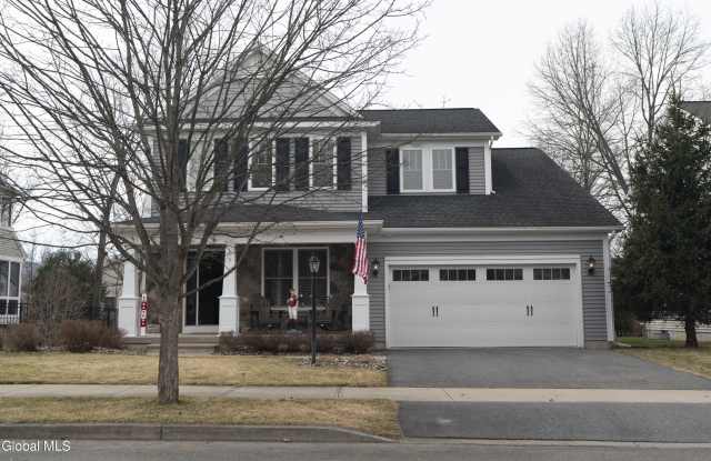 5 Maria Lane photos photos