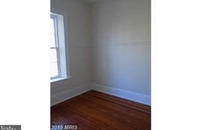 113 E MAIN Street unit: 4 - 113 East Main Street, Berryville, VA 22611