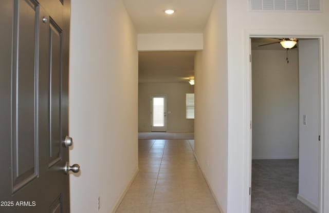 10354 N 156th Avenue Gallery 2