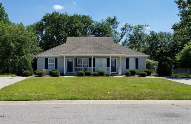 1002 Pinecrest Drive unit: B - 1002 Pinecrest Drive, Lumberton, NC 28358