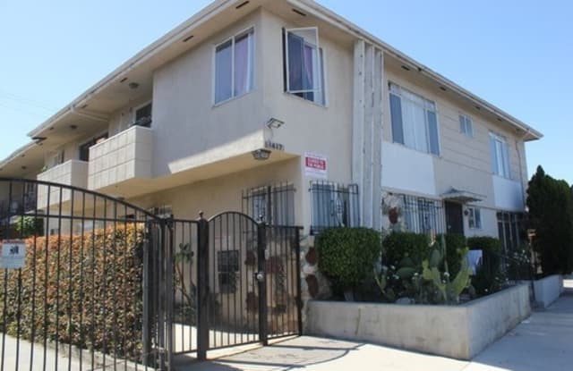 1417 South Fairfax Avenue - 1417 South Fairfax Avenue, Los Angeles, CA 90019