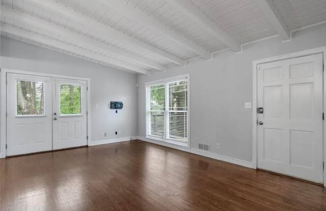 Charming 3-Bedroom Home in Chamblee! $500 off First Full Month!!! Gallery 3