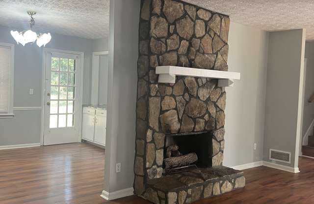 1675 Oak Ridge Way Northwest photos photos