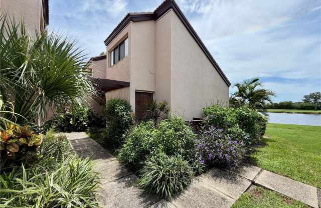 1320 PELICAN CREEK Crossing Gallery 1