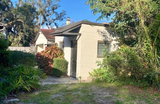 837 Cathcart Terrace - 837 Cathcart Ter, Orlando, FL 32803