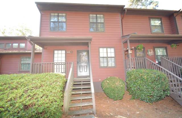 4003 The Oaks Drive - 4003 The Oaks Drive, Raleigh, NC 27606 4003 The Oaks Drive - 4003 The Oaks Drive, Raleigh, NC 27606